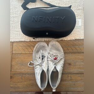 Nfinity Flyte cheer shoe